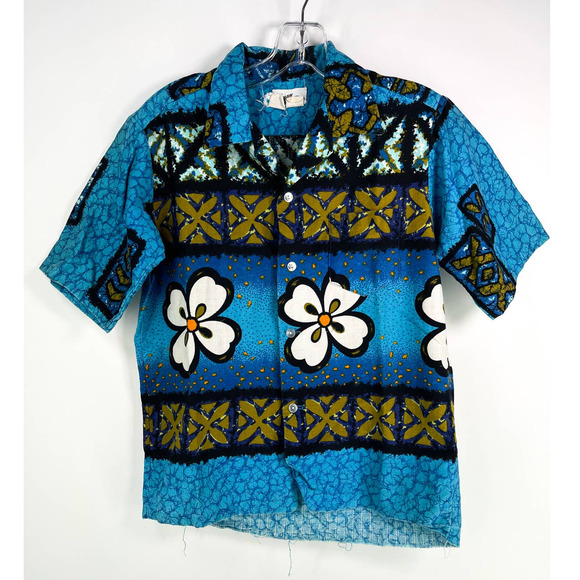 J. C. Penney Tops - Vintage Colorful Hawaiian Shirt JC Penney Button Womens Size Small Flowers FLAWS